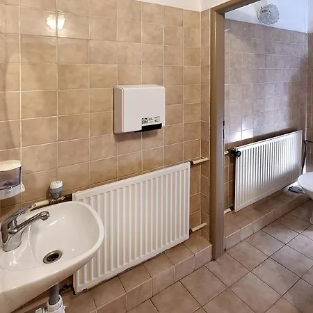 אתר נופש Borova Sihot Atc And 2*