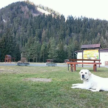 Borova Sihot Atc And 度假村 2*